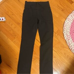 Lululemon pants with pockets and drawstring